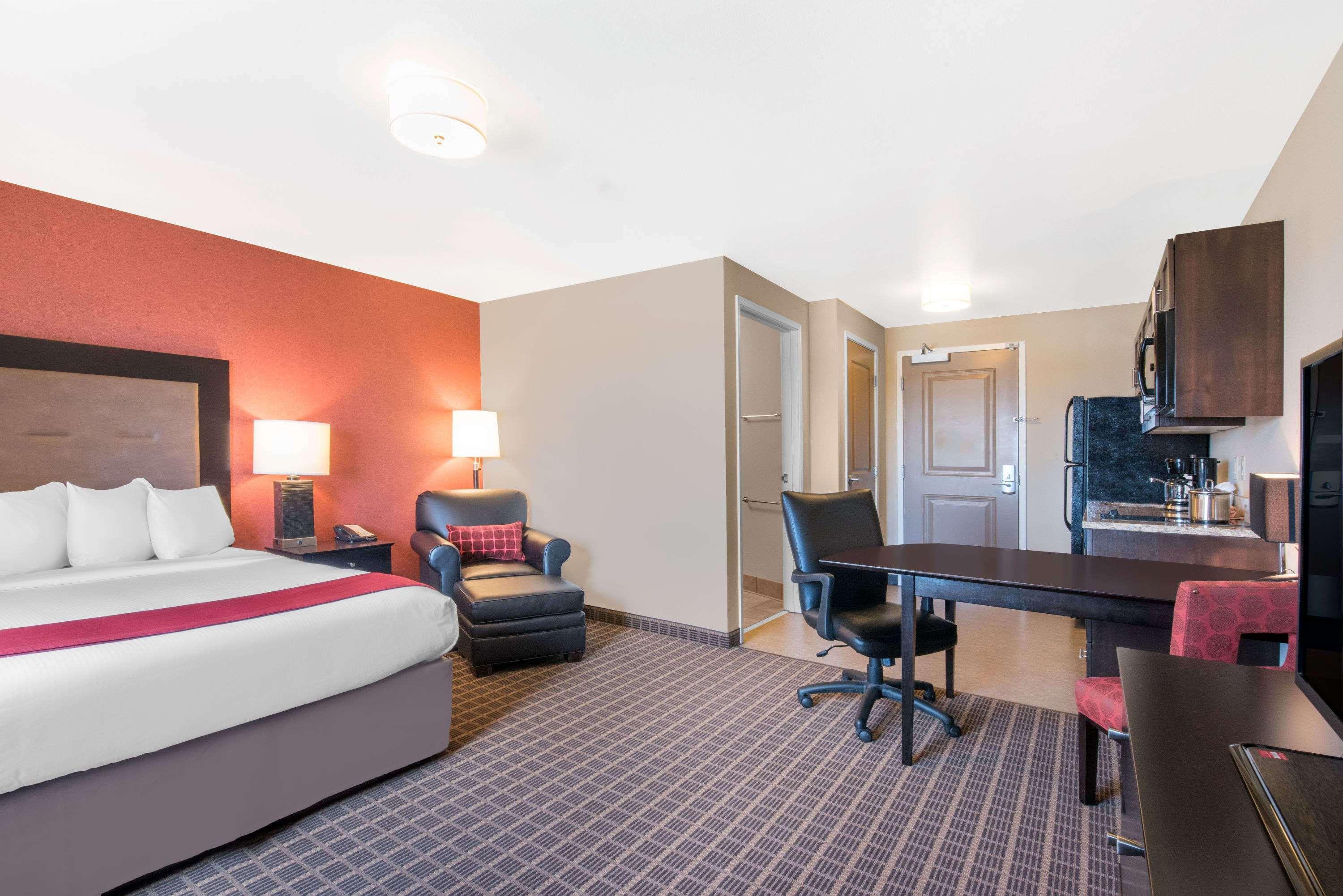 Hawthorn Extended Stay By Wyndham Dickinson Exterior photo