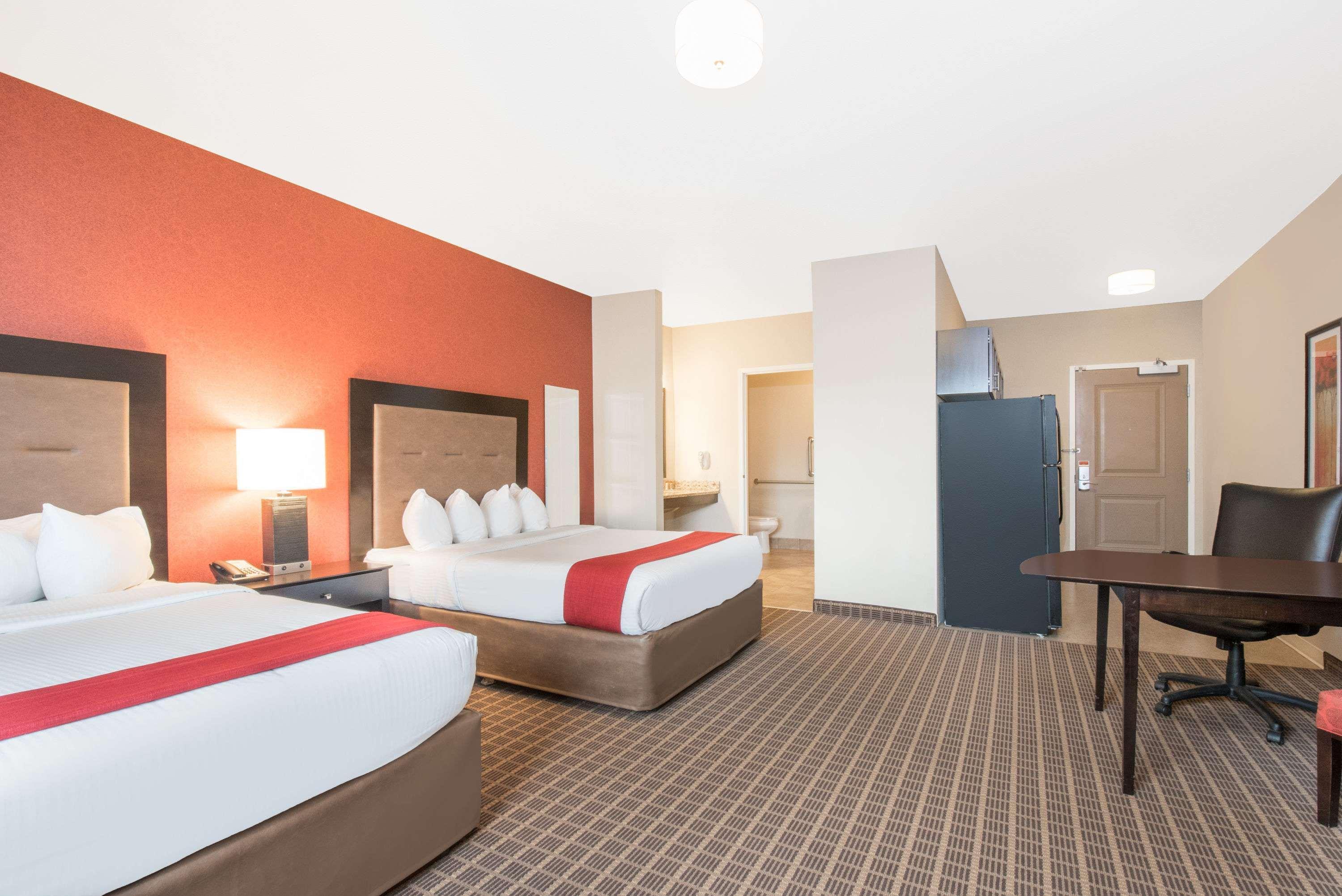 Hawthorn Extended Stay By Wyndham Dickinson Exterior photo