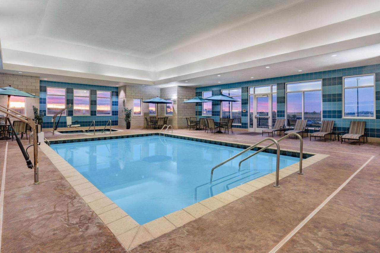 Hawthorn Extended Stay By Wyndham Dickinson Exterior photo