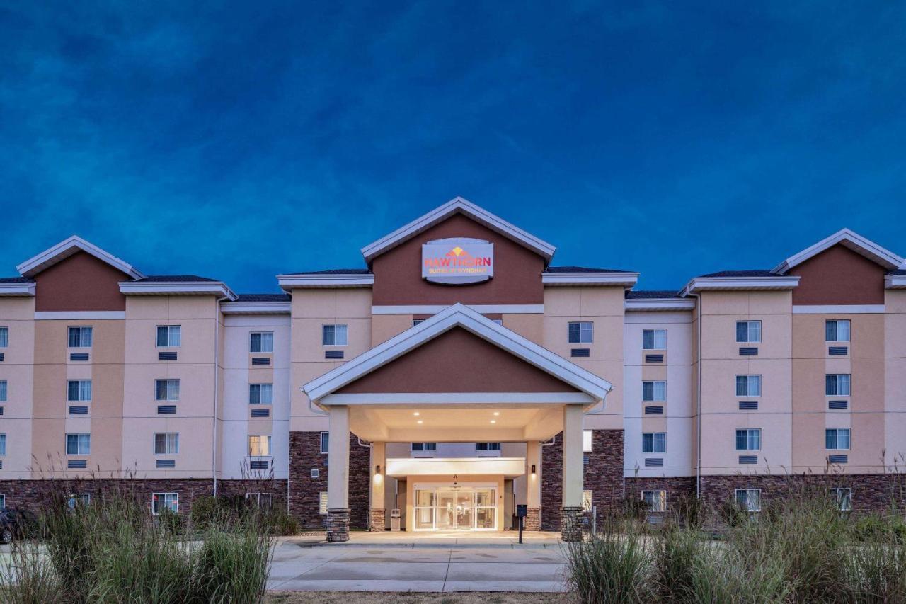 Hawthorn Extended Stay By Wyndham Dickinson Exterior photo