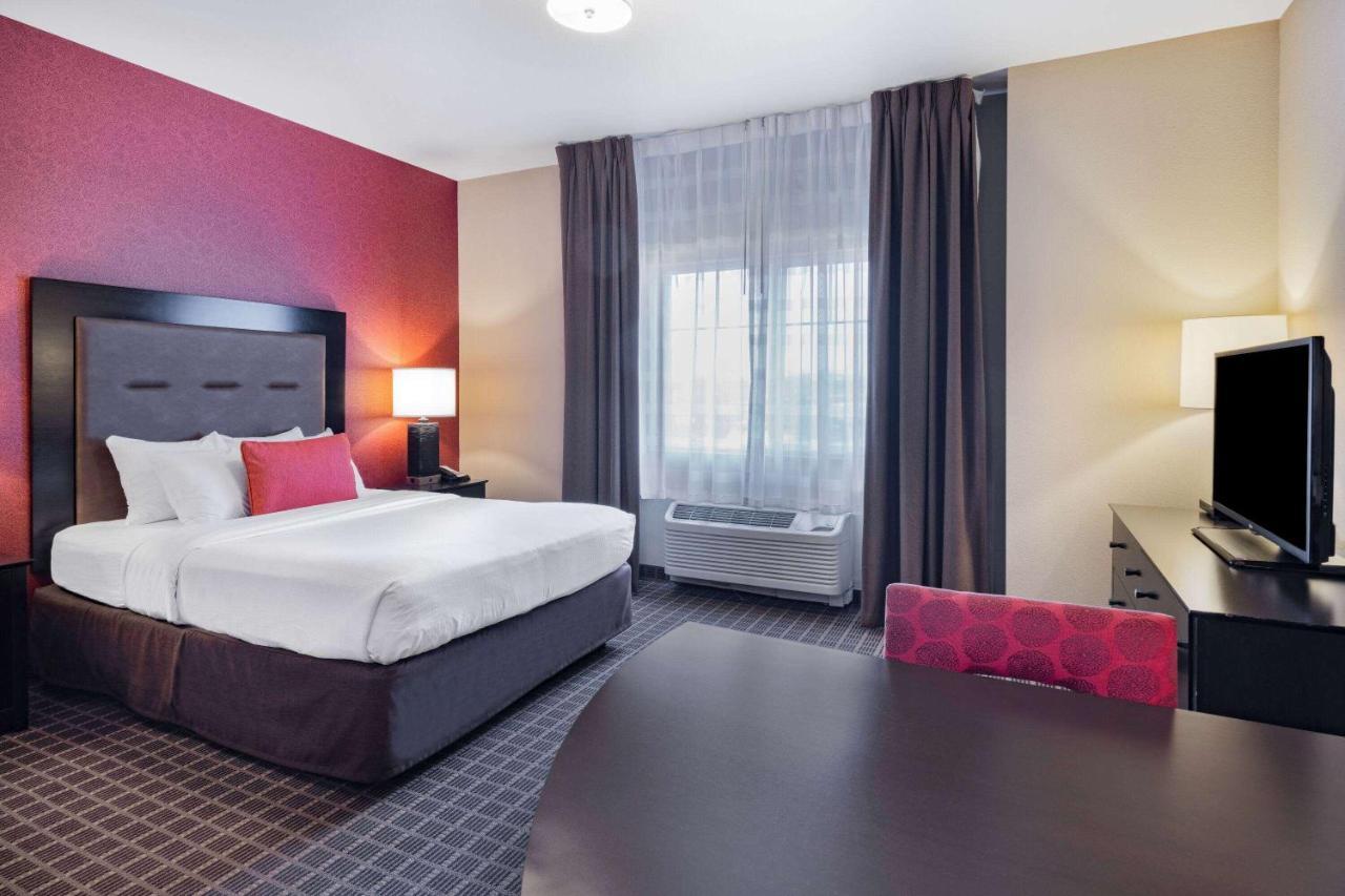 Hawthorn Extended Stay By Wyndham Dickinson Exterior photo