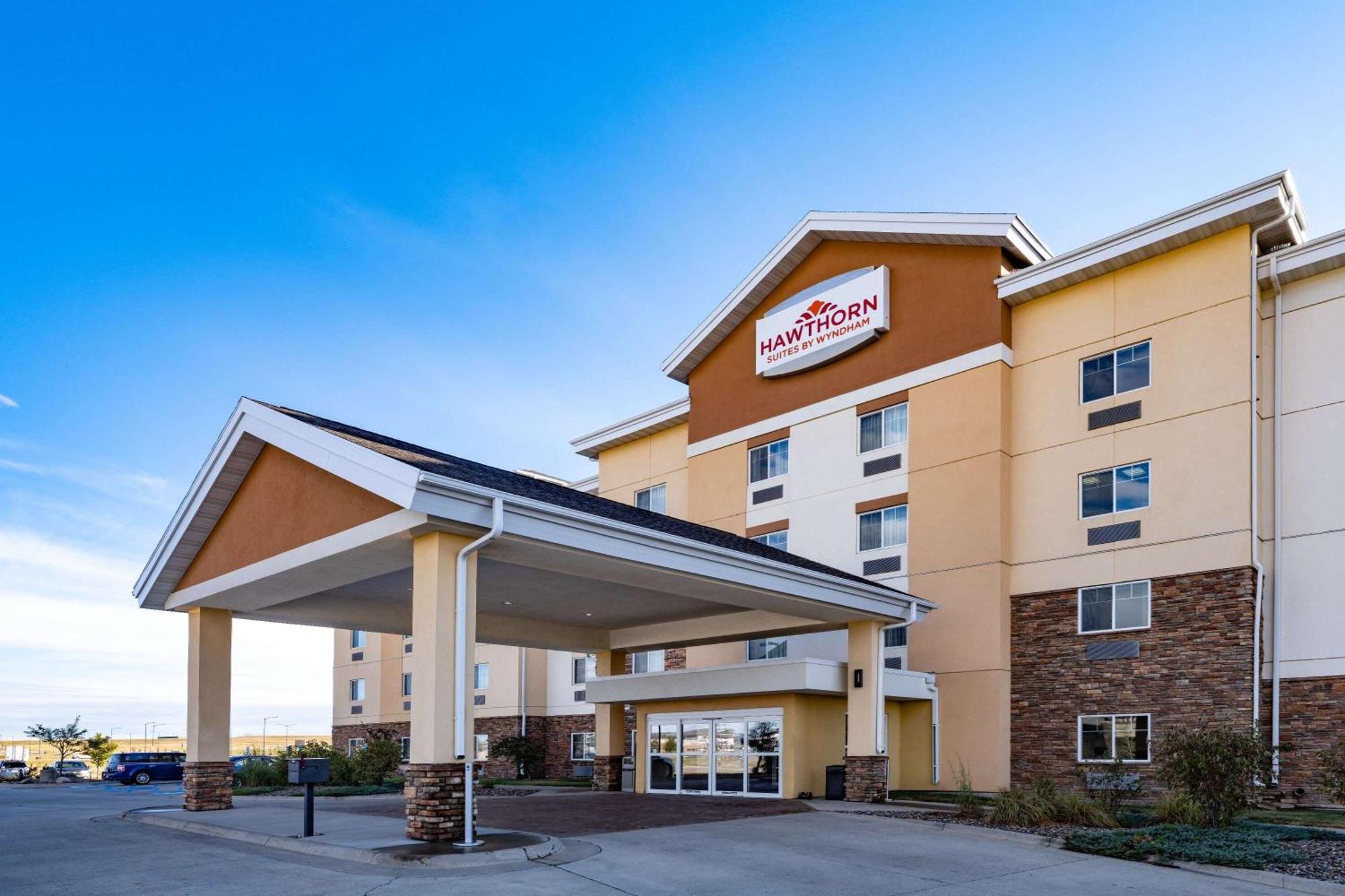Hawthorn Extended Stay By Wyndham Dickinson Exterior photo