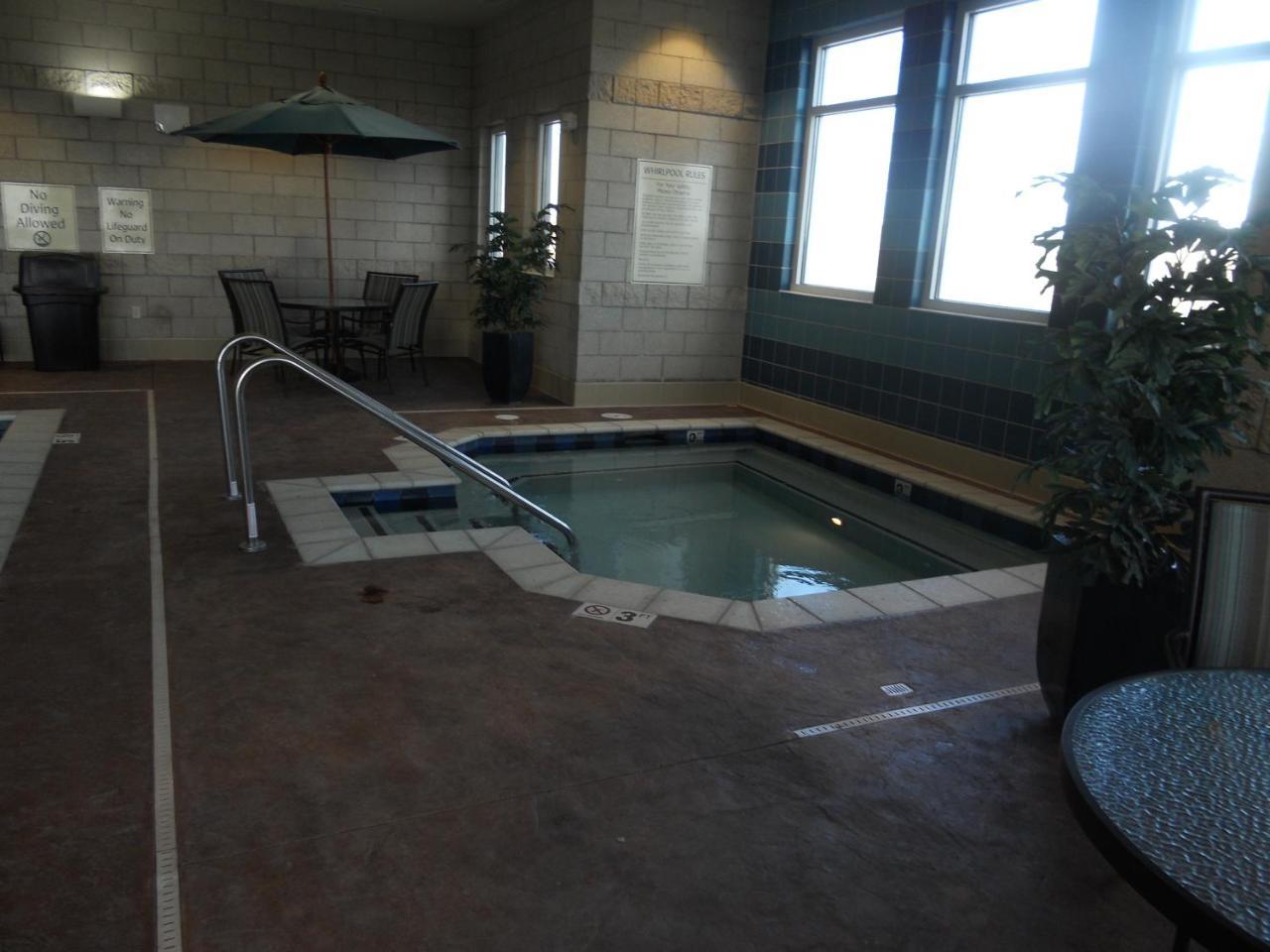 Hawthorn Extended Stay By Wyndham Dickinson Exterior photo